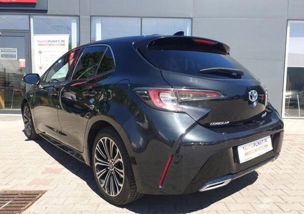 Toyota Corolla cena 88900 przebieg: 84015, rok produkcji 2019 z Warszawa małe 232